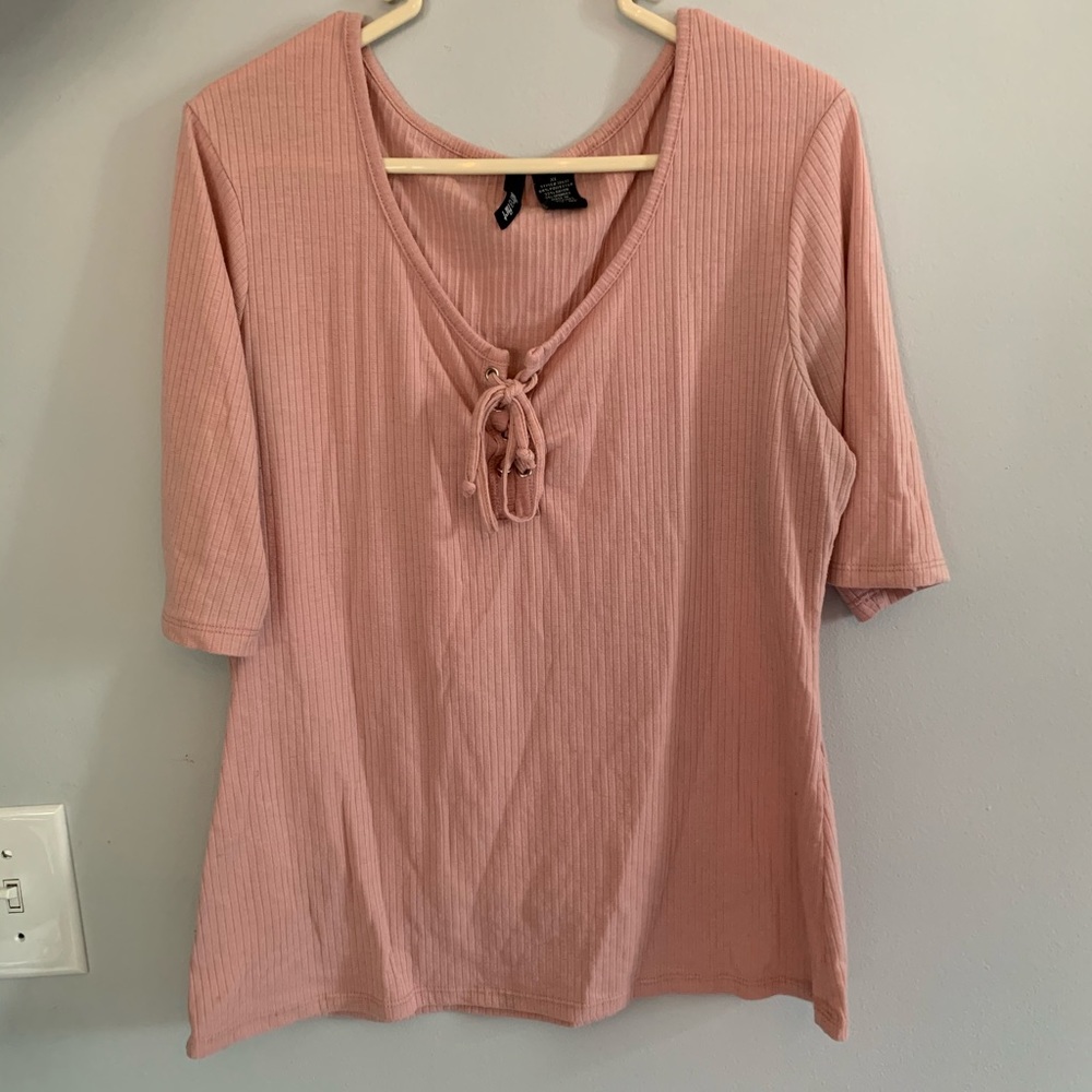 pretty pink top🌸